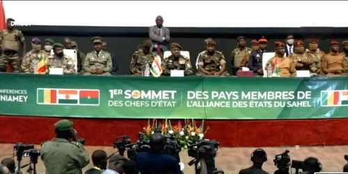 communique final premier sommet des chefs detat de lalliance des etats du sahel a niamey niger