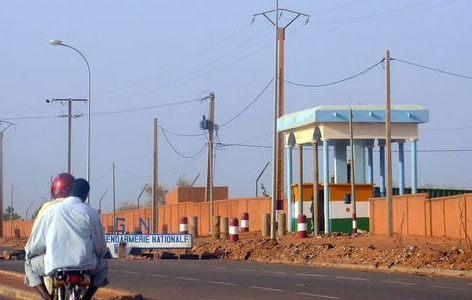 Niger: nouveaux troubles, un camp de gendarmerie attaqué à Niamey