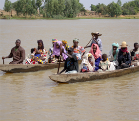 Sur le fleuve Niger =