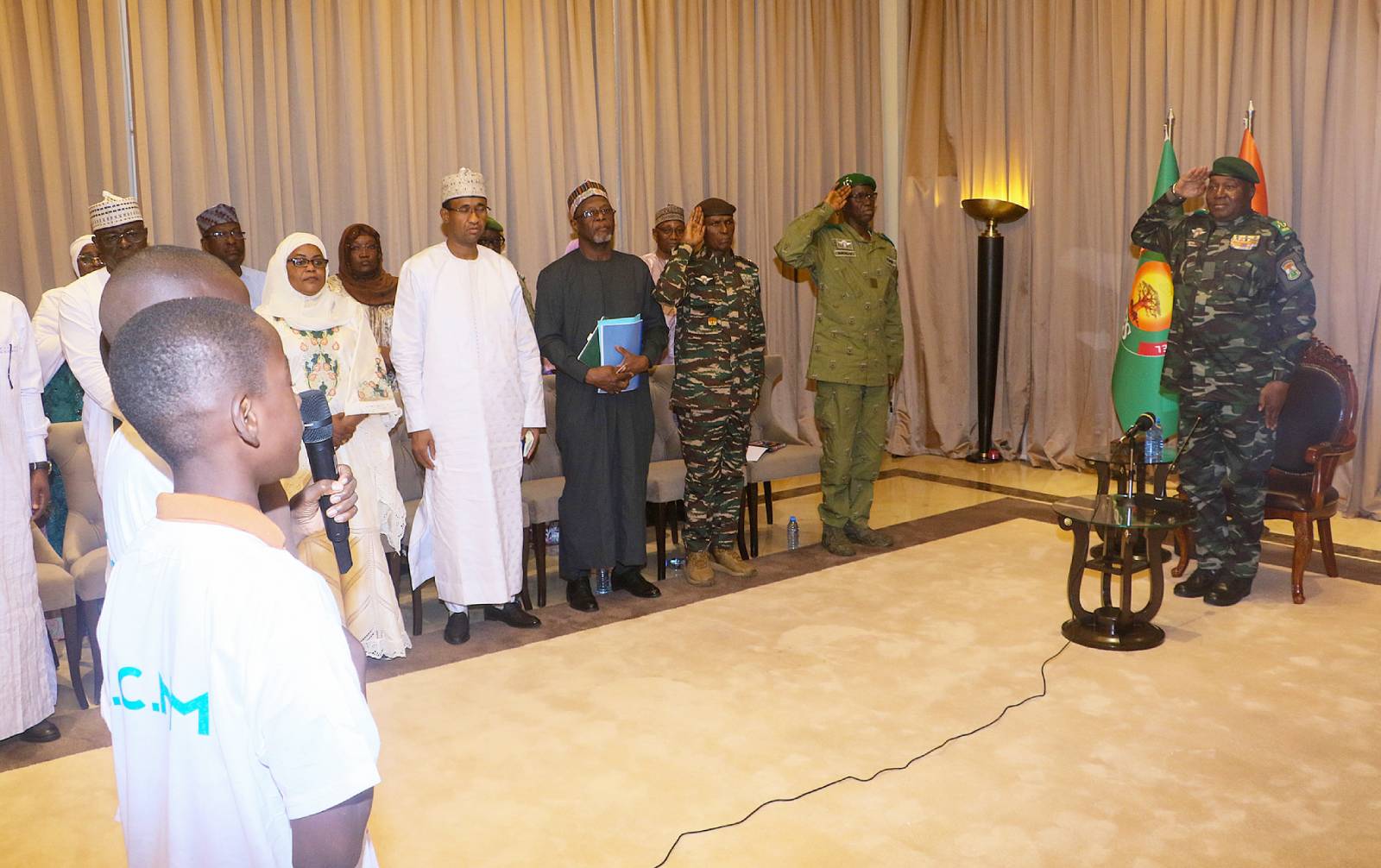 aes la diaspora nigerienne du mali se reconnait pleinement dans la confederation sahelienn 4