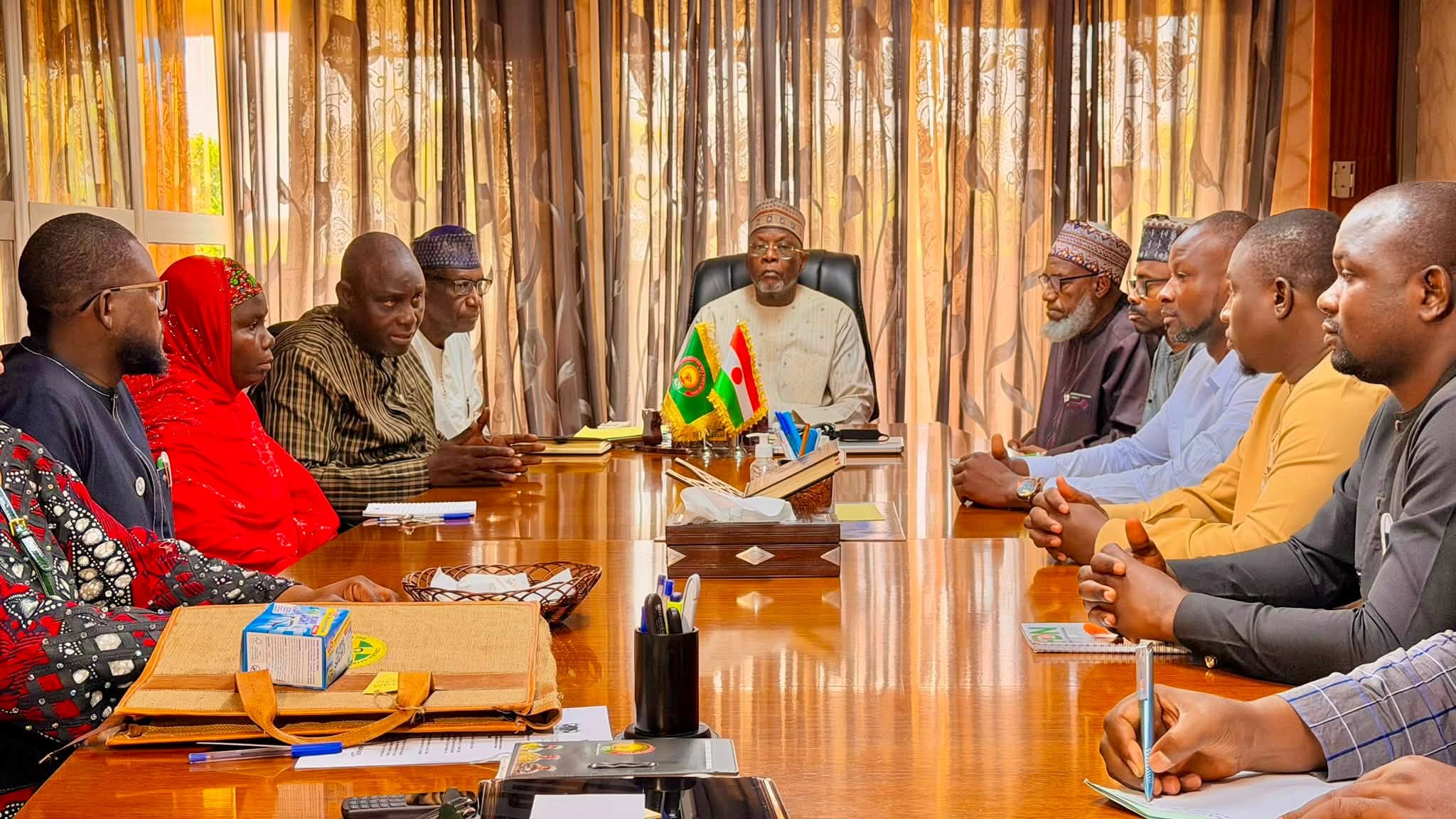 niger maison de la diaspora et soutien au hcne les annonces du ministre bakary yaou sangare