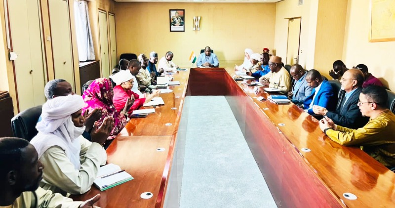 secteur industriel nigerien une rencontre decisive entre le ministre abdoulaye seydou et les acteurs prives