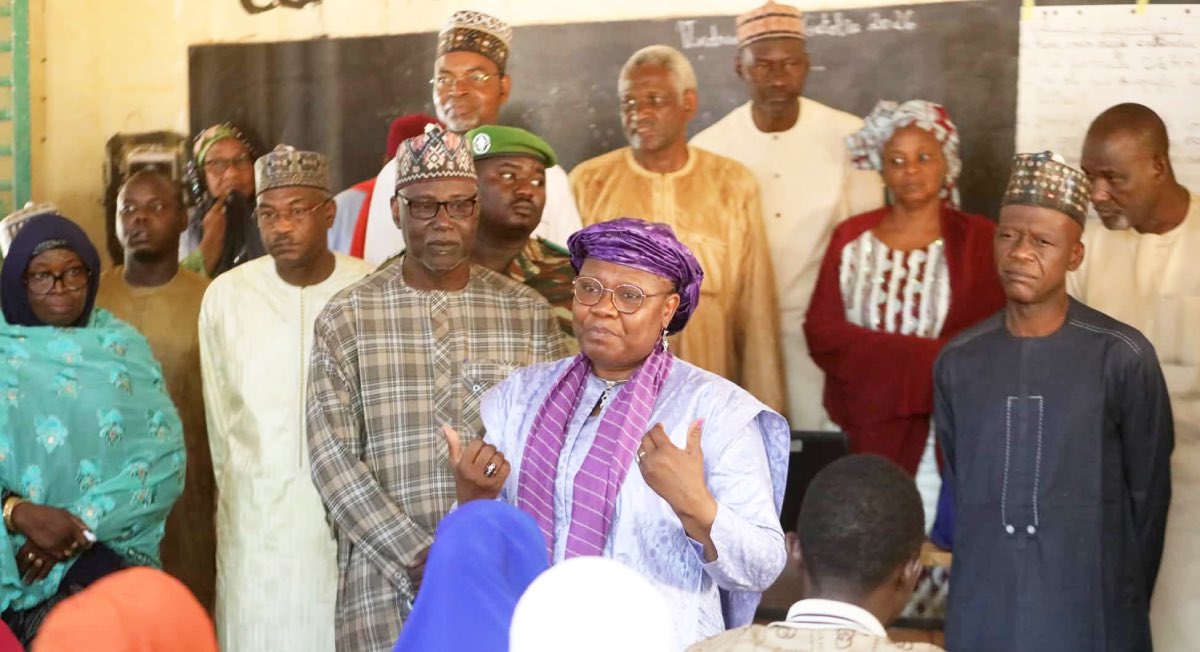 niger 2 554 enseignants en formation pour accompagner les enfants descolarises