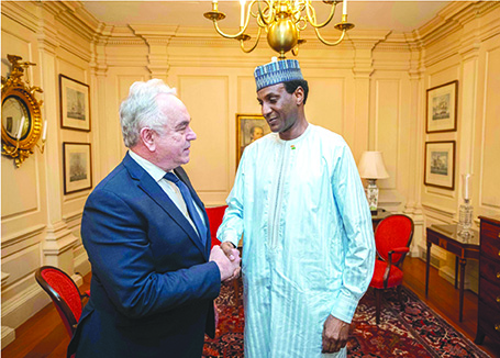 communique du cabinet du premier ministre les etats unis et le niger meneront des discussions a niamey afin de preciser un calendrier de retrait des forces armees americaines du niger