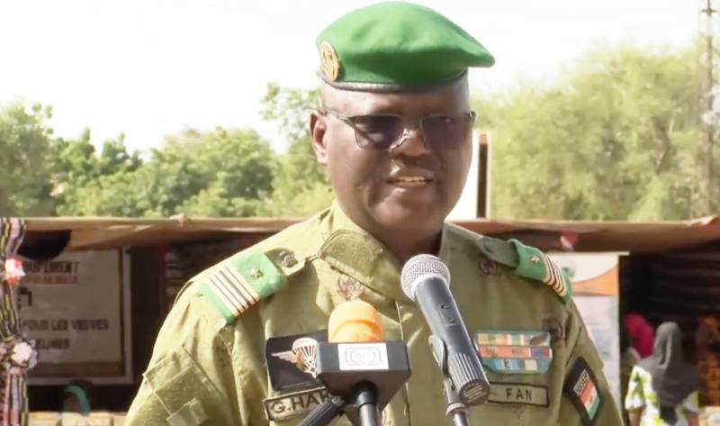 Medecin Colonel major Garba Hakim