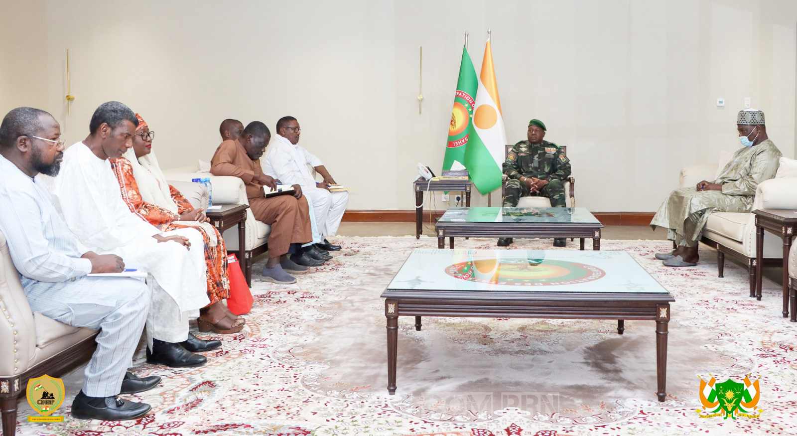 observatoire national de la communication une audience presidentielle pour lancer officiellement ses missions