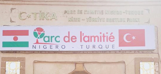 affaire du contentieux autour de la gestion du parc de lamitie nigero turque genese et dessous de laffaire