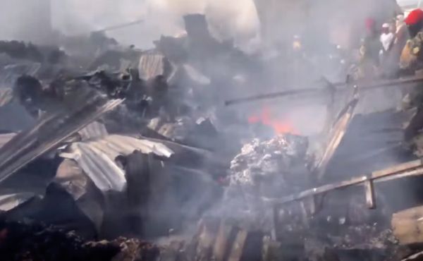 incendie au grand marche de diffa