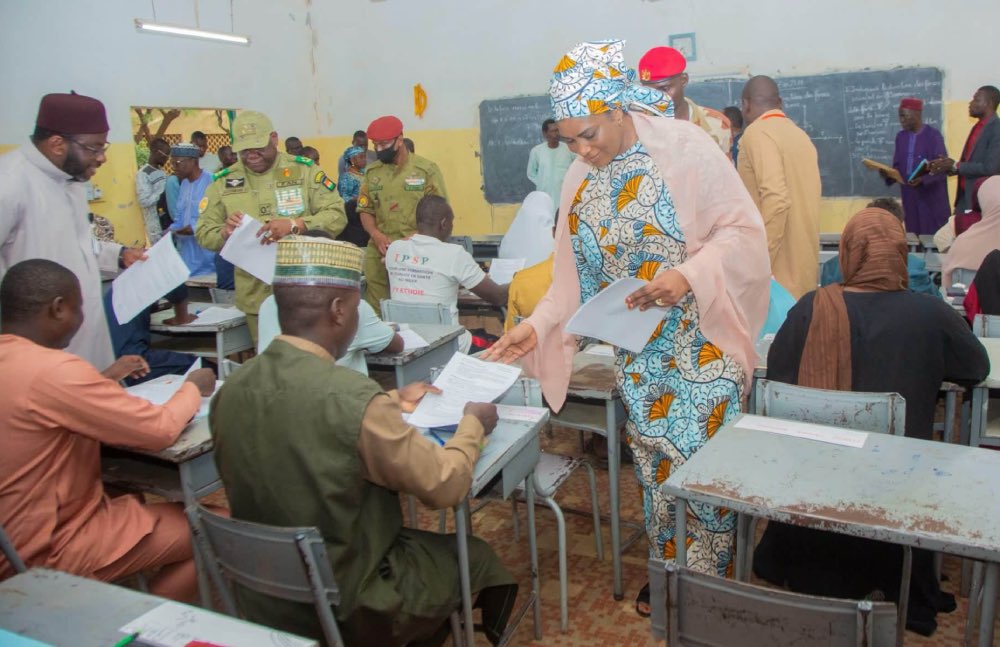 niger un concours pour recruter 329 agents au profit du ministere de leconomie et des finances