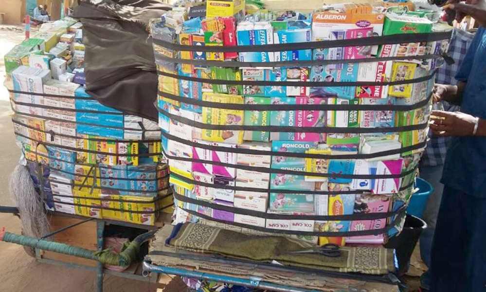 niger la menace persistante des medicaments de rue un danger silencieux pour la sante publique