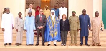 images/01_Poltique/cooperation-niger-usa-le-conseil-de-la-refondation-du-niger-accueille-une-delegation-americaine.jpg#joomlaImage://local-images/01_Poltique/cooperation-niger-usa-le-conseil-de-la-refondation-du-niger-accueille-une-delegation-americaine.jpg?width=1015&height=604